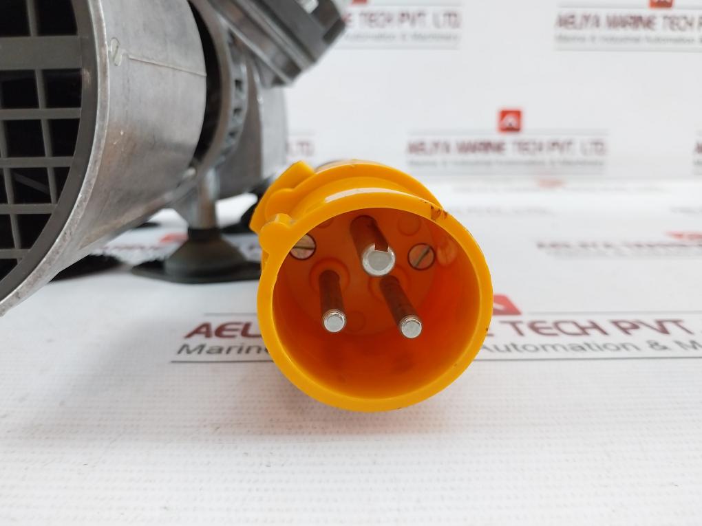 Pm 10789-026.0 Vacuum Pump 16 A-4H/110-130V 450V 50Hz 0,15Kw 2,0A 400V Db Hpf/Ms