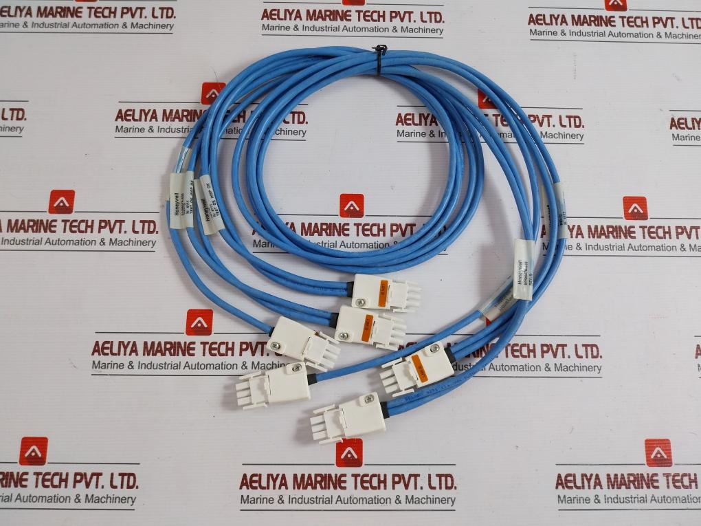Pm I/O Link Cable Set Part No. 51195479-500 Honeywell