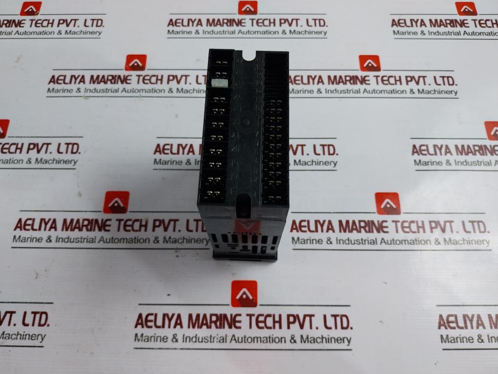 Pma 9404 407 49211 Temperature Controller 115/230V