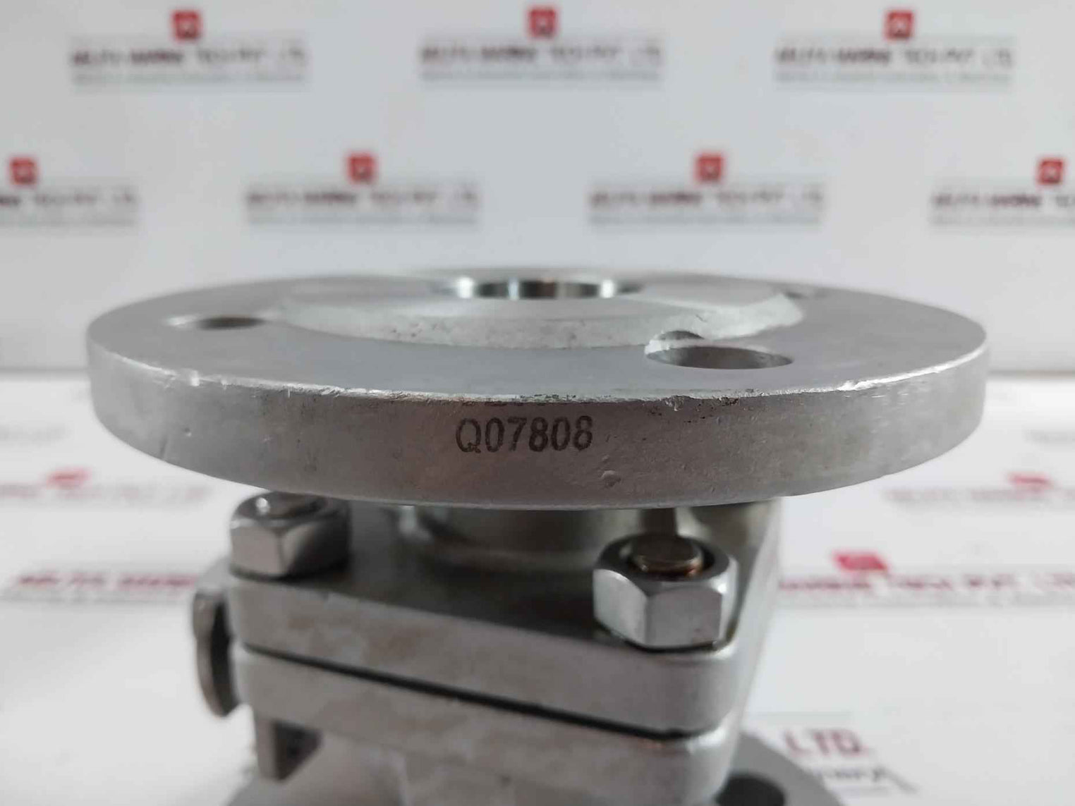 Pn16 Dn40 Ball Valve Ce0035