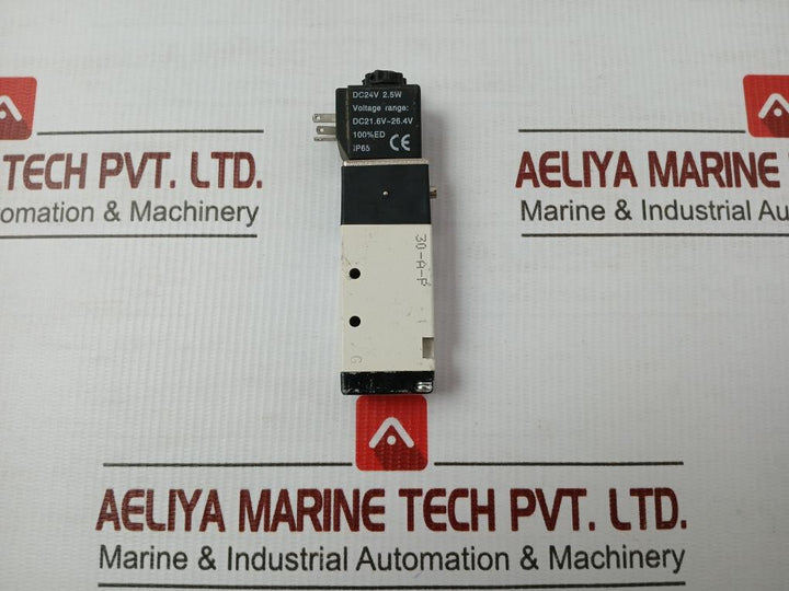Pneumatic Directional Valve 24v 2.5w Airtac 4v110-06