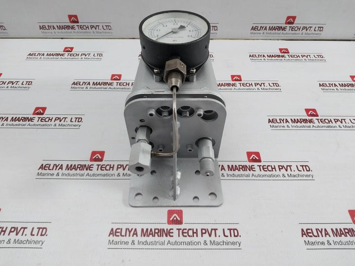 Pneumatic-Pressure-Transmitter-0-6-Kgf-Cm2-By-Nagano-Keiki-Ke-21-2