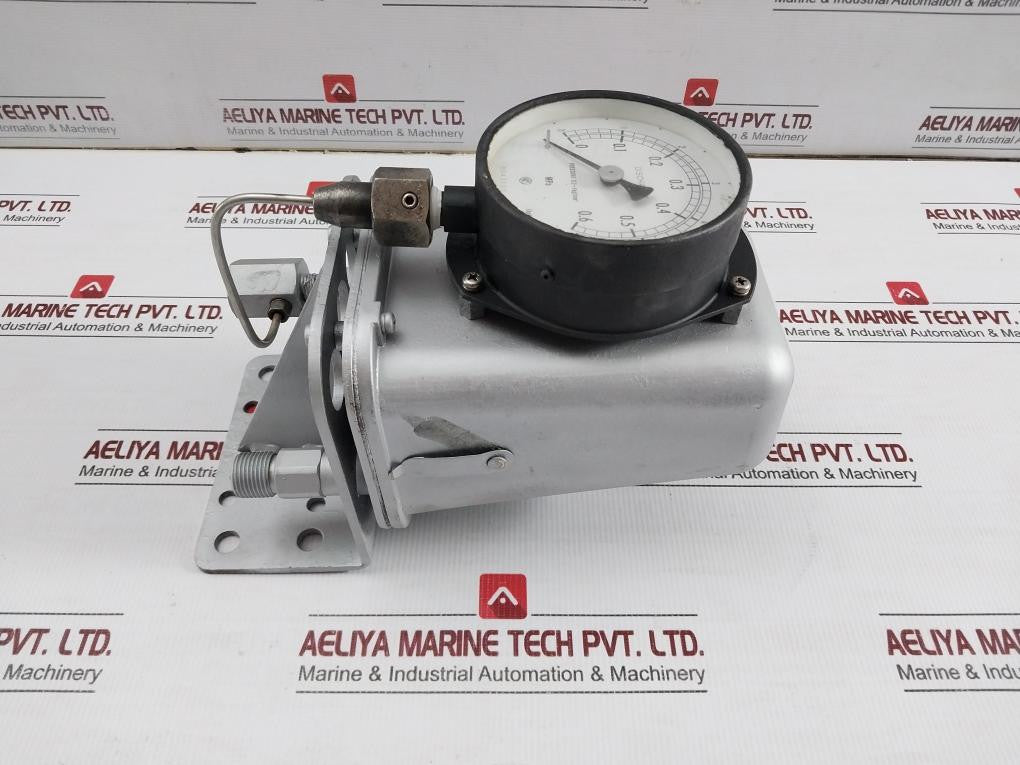 Pneumatic-Pressure-Transmitter-0-6-Kgf-Cm2-By-Nagano-Keiki-Ke-21-3