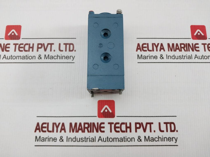 Pneumatic Directional Control Valve 3712052000 Rexroth