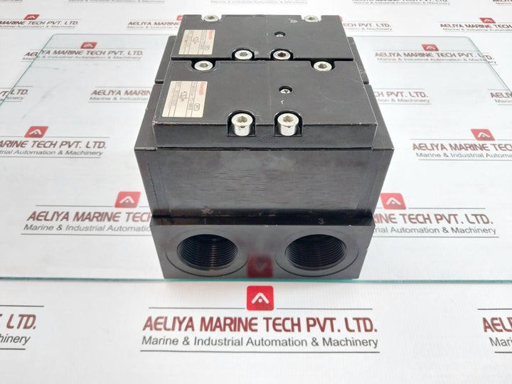 Pneumatic Directional Control Valve 5672310000 Rexroth