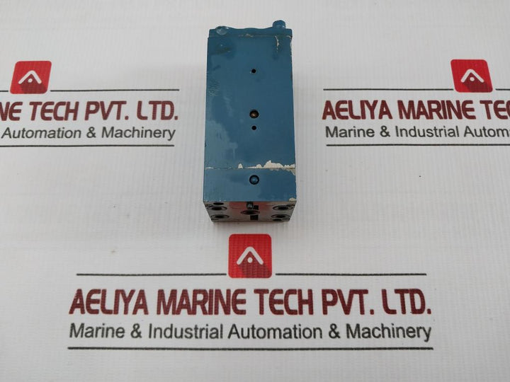 Pneumatic Directional Valve 3712052000 Wabco