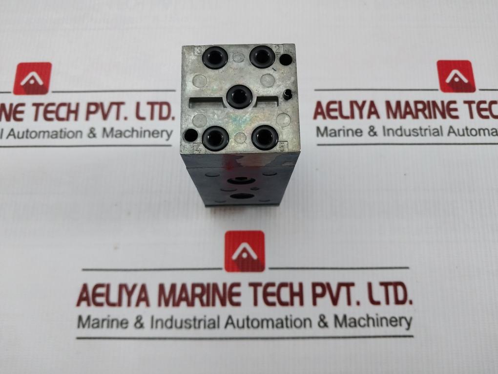 Pneumatic Directional Valve 3712052000 Wabco