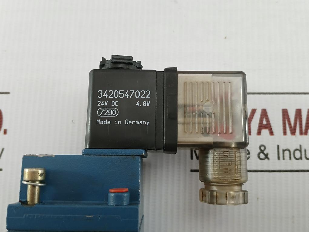 Pneumatic Directional Valve 3722250220 Rexroth 24V Dc 4.8 W
