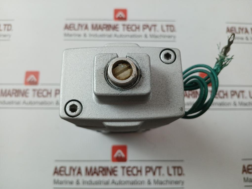 Pneumatic Directional Valve  Psm-33E-p Brand Nabtesco Dc24V 15W