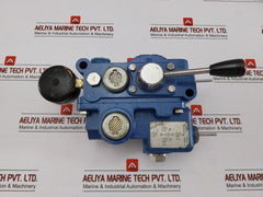 Pneumatic Pressure Reducing Station 3353200000 Wabco