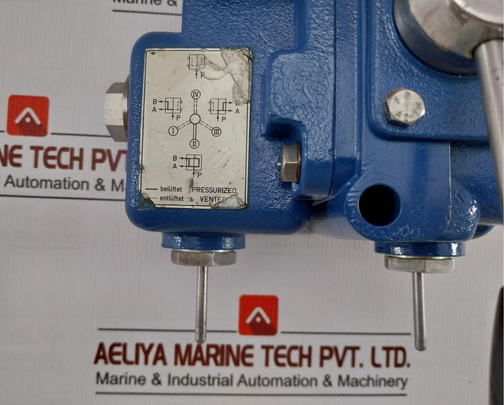 Pneumatic Pressure Reducing Station 3353200000 Wabco
