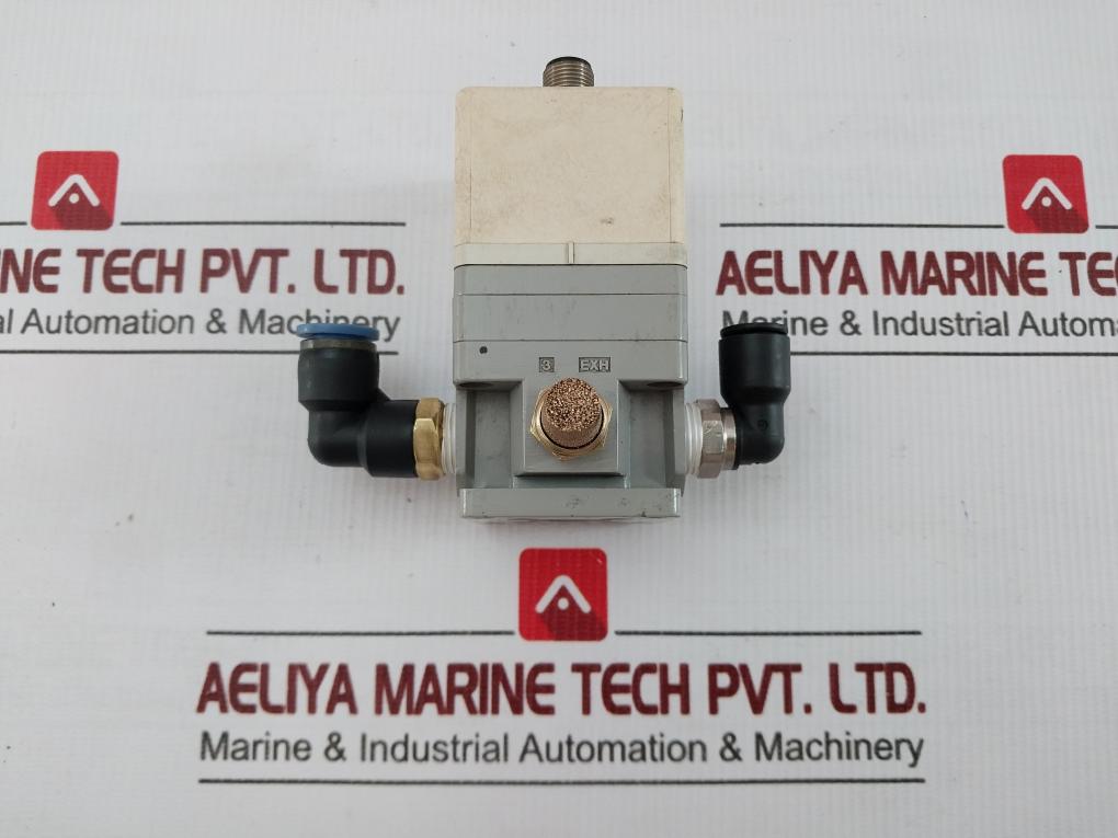 Pneumatic Regulator Input: 4 - 20Madc Smc Itv2050-01N3S4
