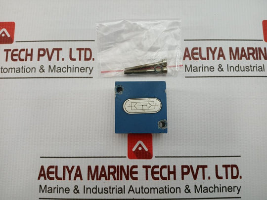 Pneumatic Shuttle Valve Wabco 3340181000