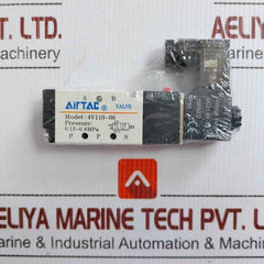 Pneumatic Solenoid Valve 0.15-0.8Mpa Airtac 4V110-06