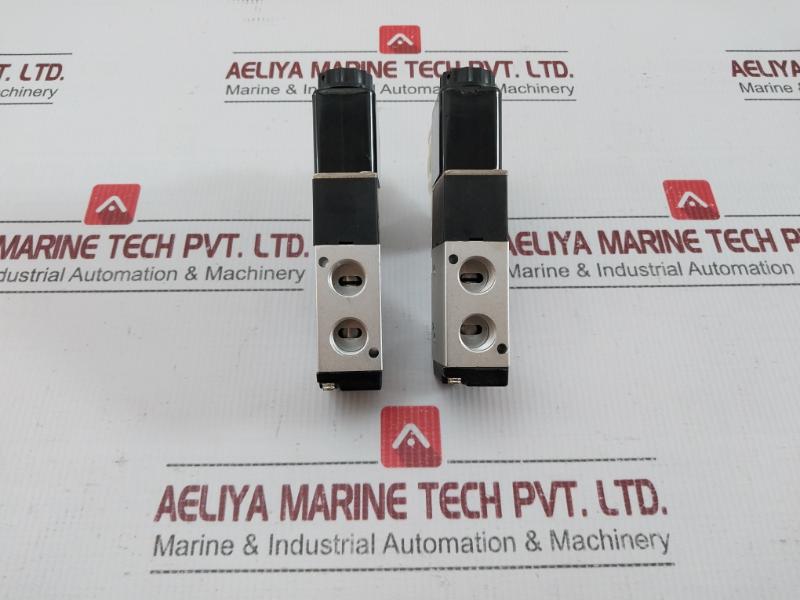 Pneumatic Solenoid Valve 110V- 3.5W 3V210-08 Avc