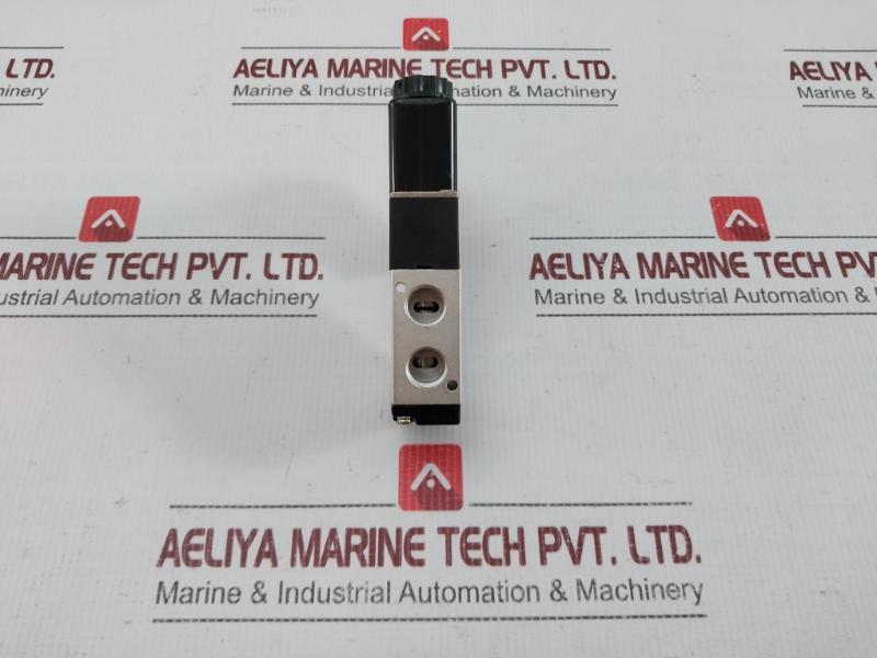 Pneumatic Solenoid Valve 110V- 3.5W 3V210-08 Avc