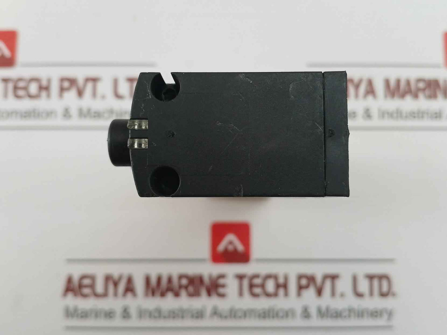 Pneumatic Solenoid Valve Festo Vsva-b-b52-zd-a1-1T1L 24Vdc Ip65