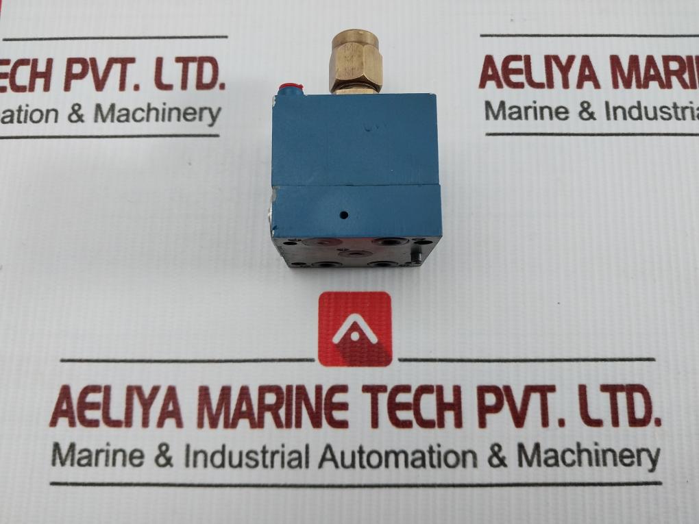 Pneumatic Valve 3526010240 Wabco