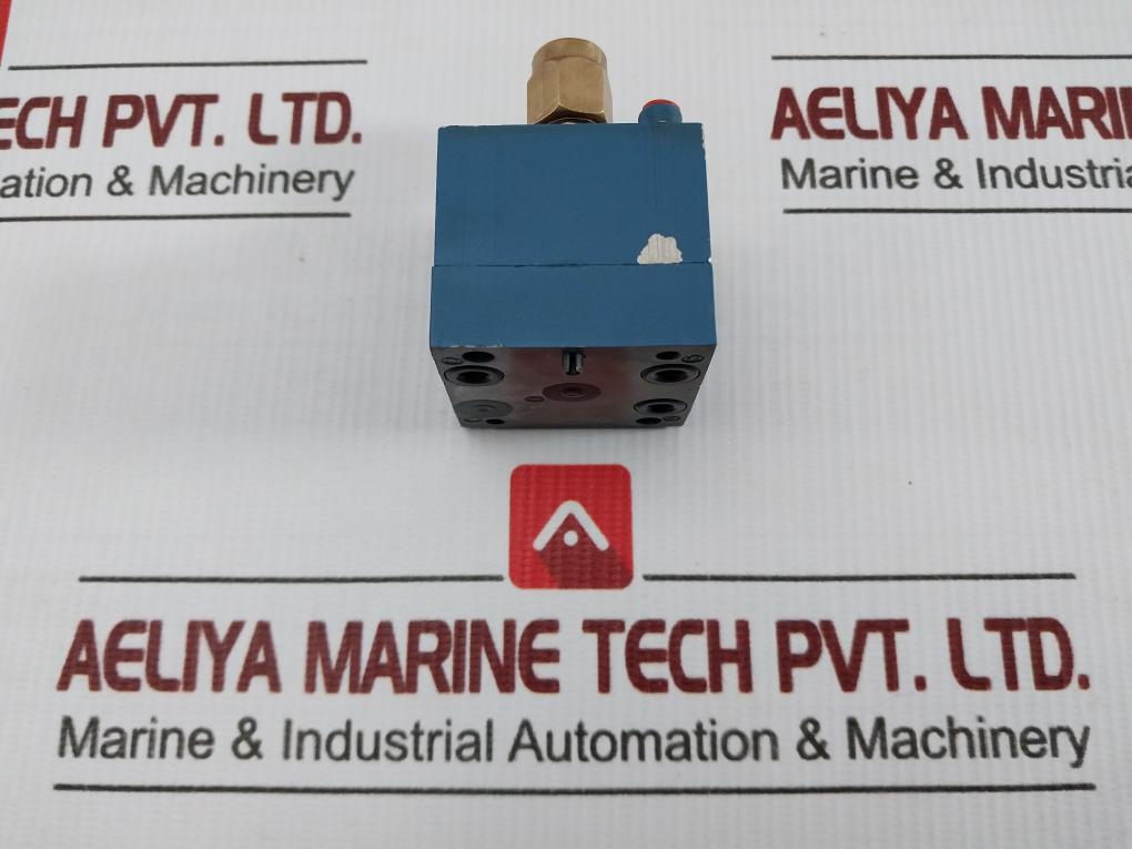 Pneumatic Valve 3526010240 Wabco