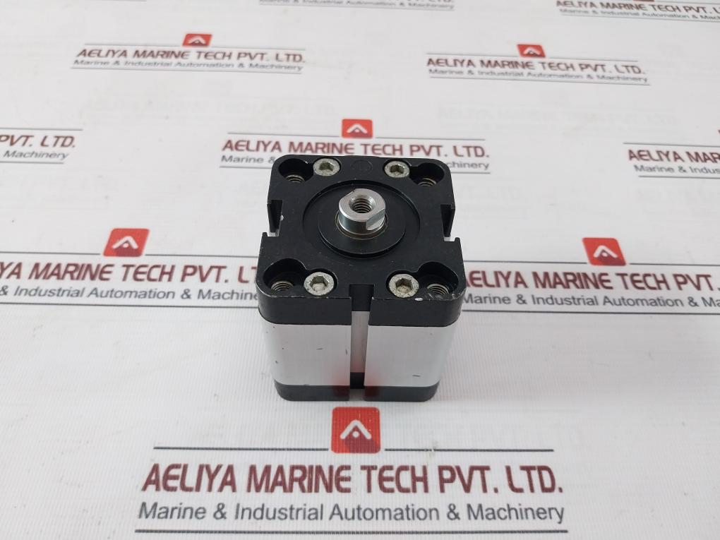 Pneumax 1581.50.25.01.2 Pneumatic Compact Cylinder 10 Bar 25 Mm