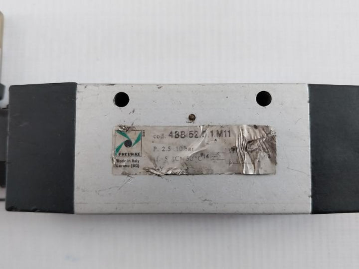 Pneumax 488.52.0.1.M11 Solenoid Valve 2.5-10BAR 24VDC 3.8W CL. F, -5 C +50 C