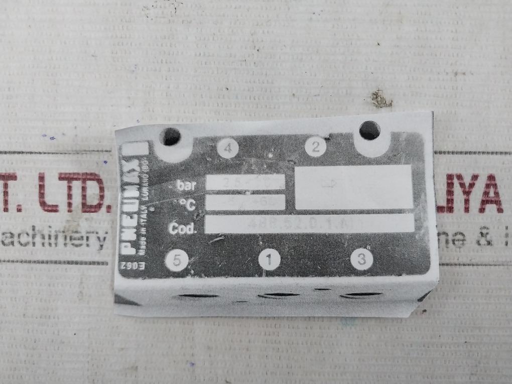 Pneumax 488.52.0.1.M11 Solenoid Valve 24Vdc 3.8W 2.5 – 10 Bar 3.8 W E054