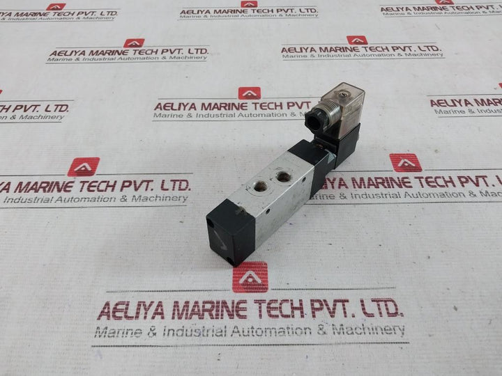 Pneumax 488.52.0.1.M11 Solenoid Valve 24Vdc 3.8W 2.5 – 10 Bar 3.8 W E054
