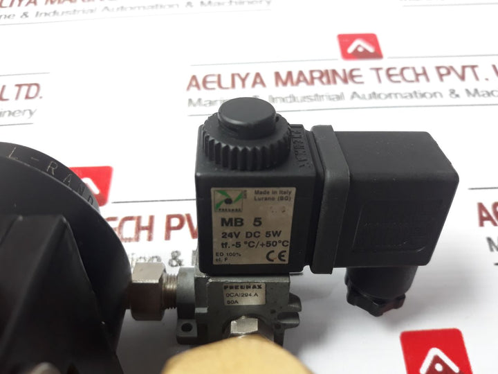 Ingersoll-rand RR100-F30-Y-NP Regulator Relay Valve 24V DC 5W 14B-0026