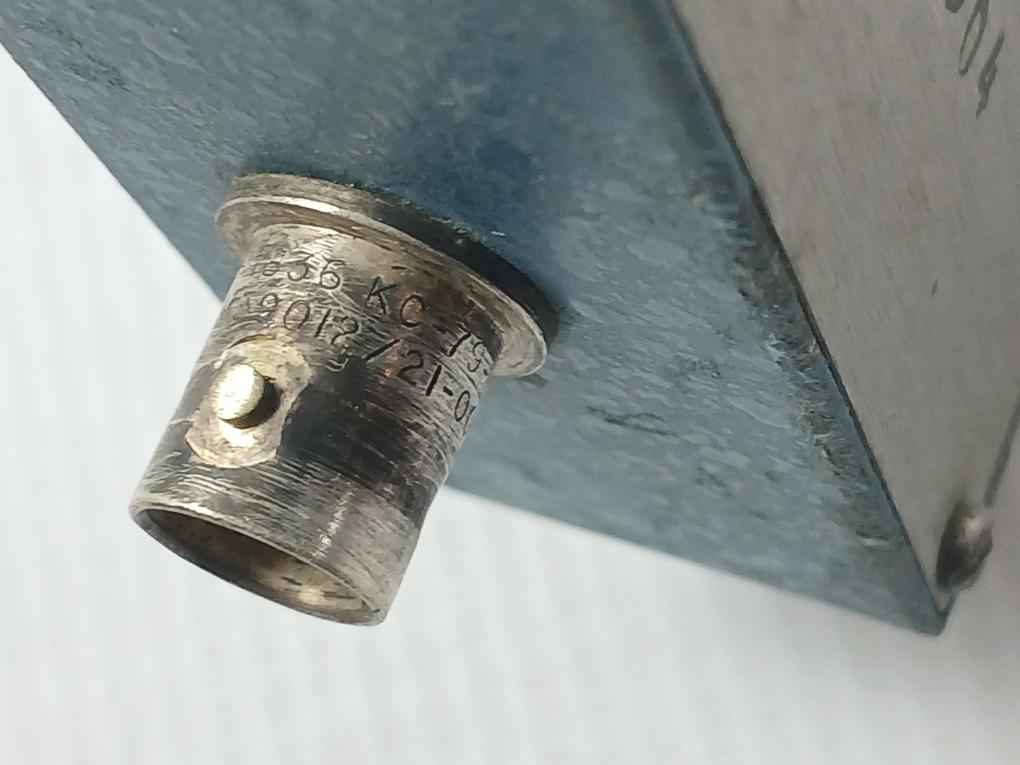 Pomona Elect. 2455 Connectors 1001-0042