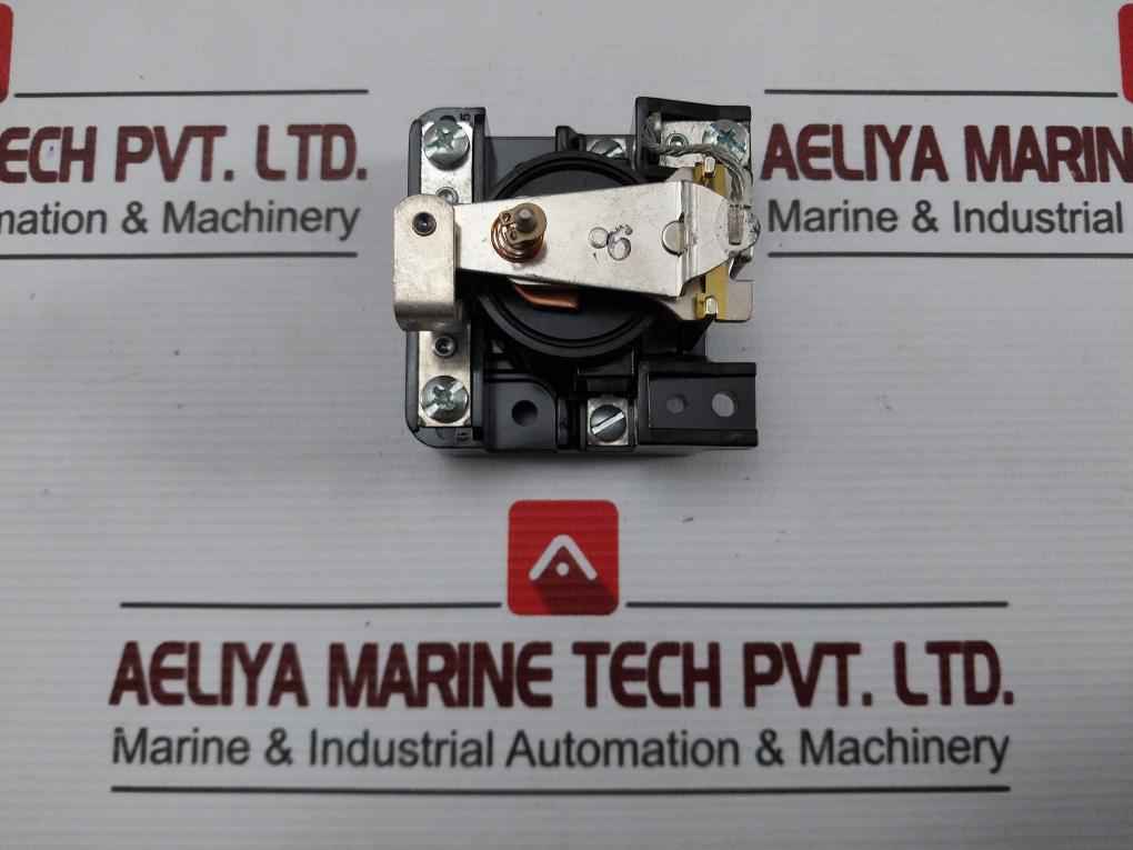Potter &amp; Brumfield Prd5Ay0-120V Power Relay 50/60Hz