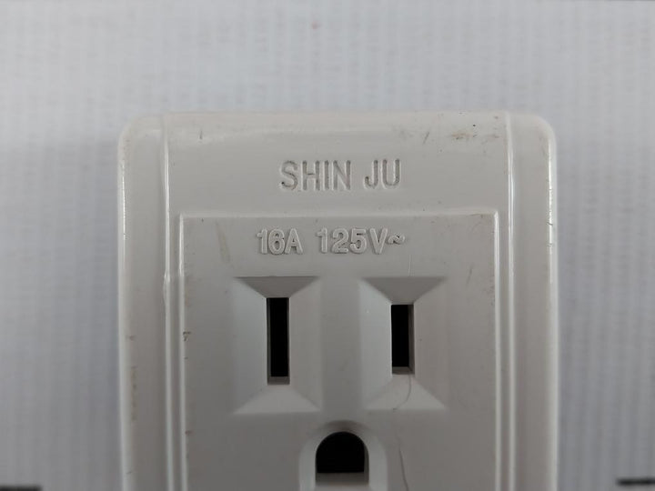 Power-Outlet-16A-125V-By-Shin-Ju-208820-7