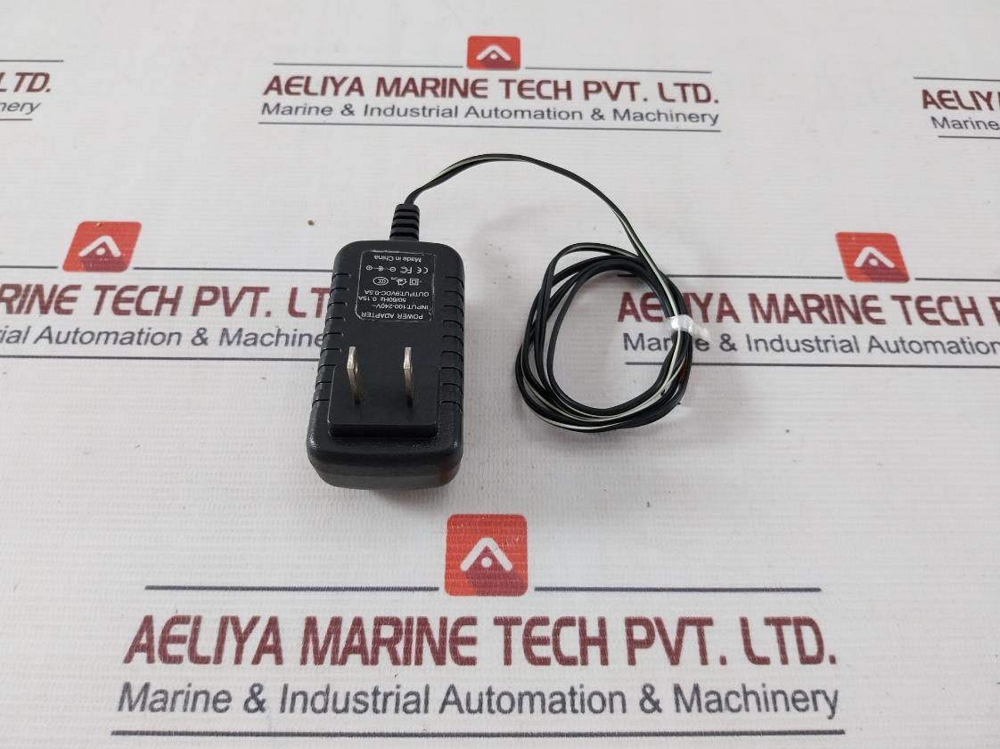 Power Adapter 100-240V- 50/60Hz 0.15A