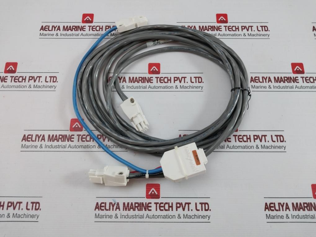 Power Cable Set Part No. 51204126-005 Rev B Honeywell
