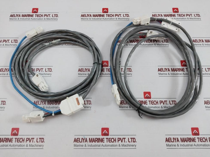 Power Cable Set Part No. 51204126-005 Rev B Honeywell