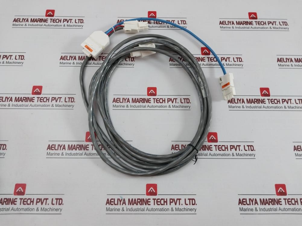 Power Cable Set Part No. 51204126-005 Rev B Honeywell
