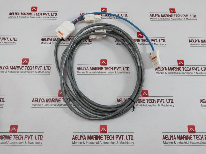 Power Cable Set Part No. 51204126-005 Rev B Honeywell