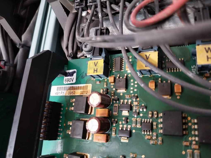 Power Module Drive Input With 525-690V 50/60Hz Pm059060N0Swf Vacon