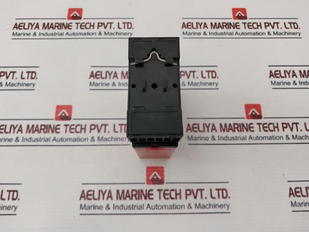 PR ELECTRONICS 2204X2 Isolation Amplifier With Socket Base 2204S104