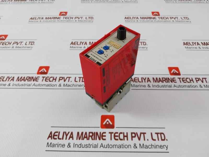 Pr Electronics +24 Vdc Output 1:4-20 Ma V:0, 2-1V Pi Controller 2205 B0B1B