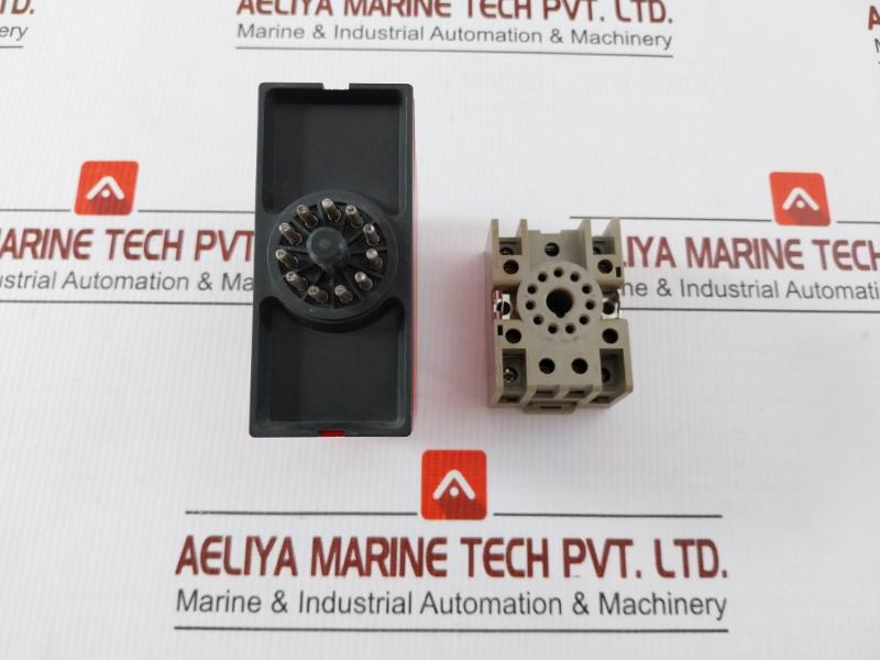 Pr Electronics +24 Vdc Output 1:4-20 Ma V:0, 2-1V Pi Controller 2205 B0B1B