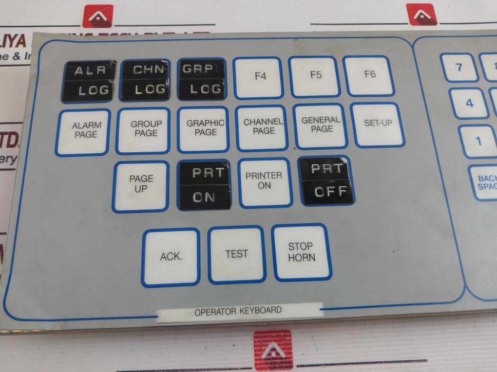 Praxis 93.6.020.000 Operator Keyboard