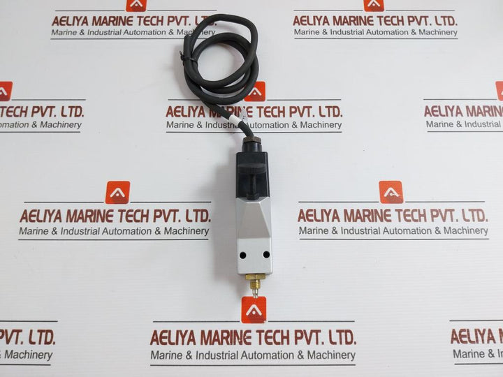 Pressure-Switch-2-20bar-220v-Cable-Length-77cm-By-Suco-0159-429-14-1-001-2