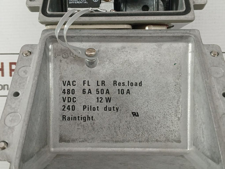 Pressure-Switch-440V-0-2-5Bar-12W-1-02Kp-Cm2-Danfoss-KPS-31-210269-12