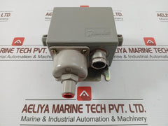 Pressure-Switch-440V-0-2-5Bar-12W-1-02Kp-Cm2-Danfoss-KPS-31-210269-4