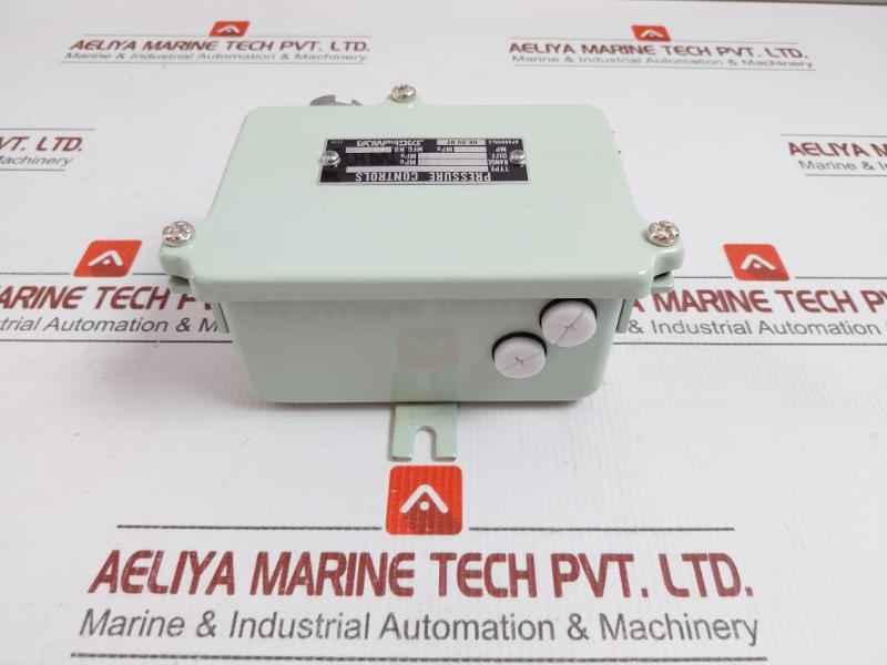 Pressure Control 0.06-0.6 Mpa Saginomiya Sns-c106Wq
