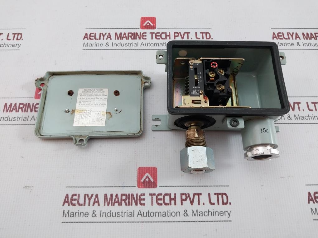 Pressure Control Switch Ans-c135Wu3Q Saginomiya 10-35 Kgf/Cm2
