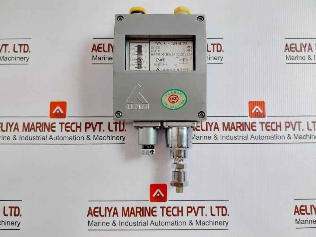 Pressure Controller Ywk-50-c Liantai 0-2 Mpa