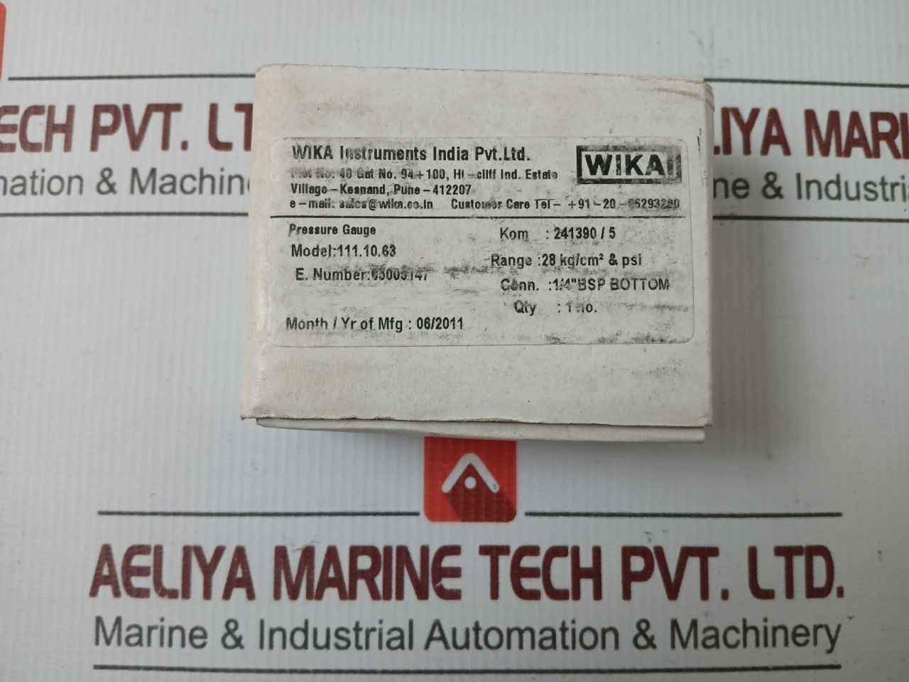 Pressure Gauge 28 Kg/Cm2 & 400 Psi 111.10.63 Wika