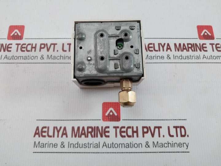 Pressure Switch -50–6 Cmhg Saginomiya Sys-c106X2A