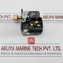 Pressure Switch -50–6 Cmhg Saginomiya Sys-c106X2A